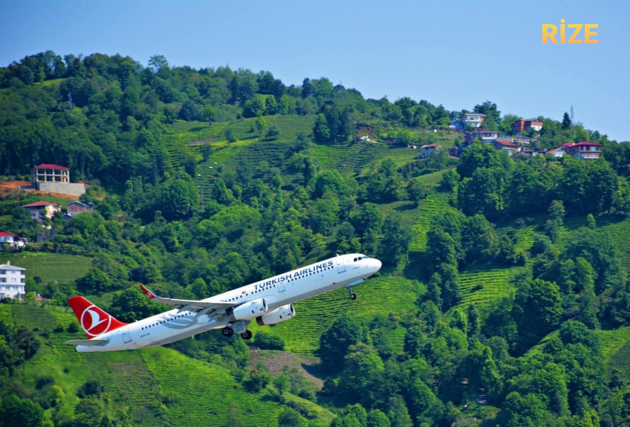 Trabzon Lobisi Yine Devrede! Rize Artvin Hava Alanına Sefer Sayısı Konmayarak,Yolcular Trabzon’a Yönlendiriliyor