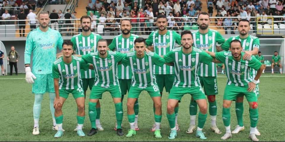 Çayelispor 3. ligde ilk maçta, Silivrispor ile 0-0 berabere kaldı