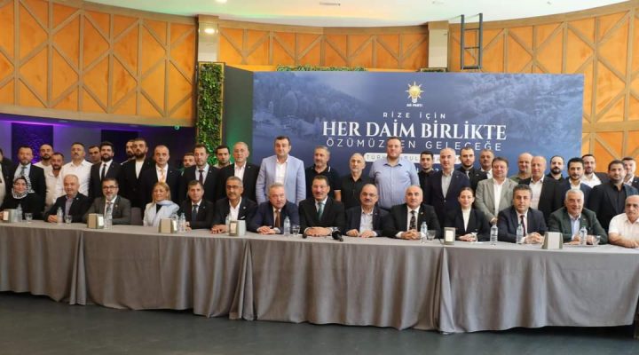 AK parti Genel Başkan Yardımcısı Ali İhsan Yavuz, Türkiye buluşmaları programı için Rize’de, bir dizi programa katıldı