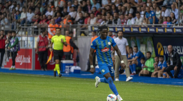 Çaykur Rizespor, Karadeniz derbisinde samsunspor’a 1-0 mağlup oldu