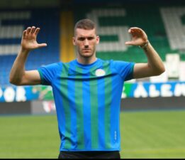 Rizespor’da Kale emin ellerde,Ivo Grbic 1 Yıllık sözleşme imzaladı