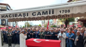 RİZE ŞEHİDİNİ,TEKBİR VE DUALARLA UĞURLADI